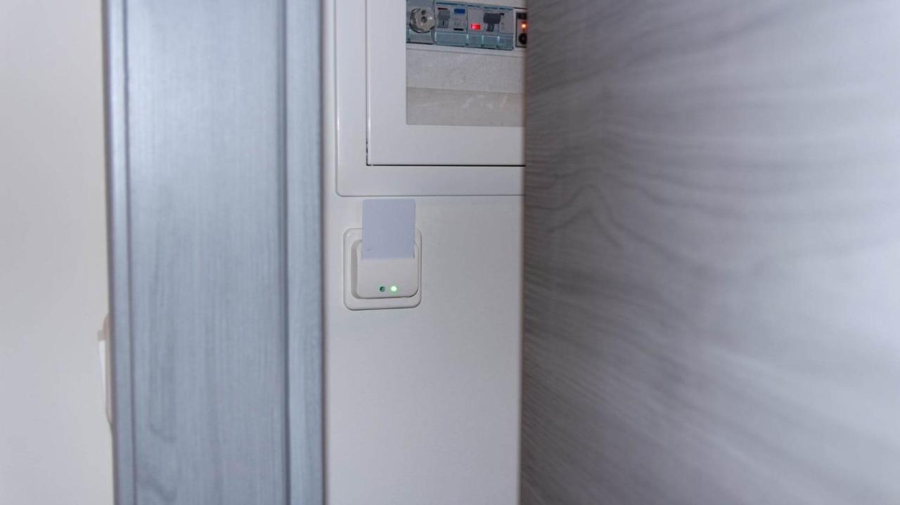 Central Stay Kavala Α Bagian luar foto