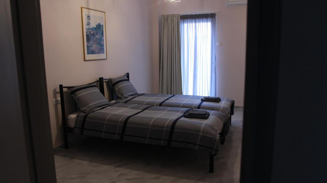 Central Stay Kavala Α Bagian luar foto